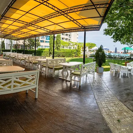 Slavyanski Otel 3*