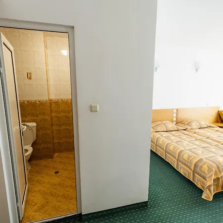 Slavyanski Otel 3*