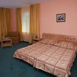 Slavyanski Hotel