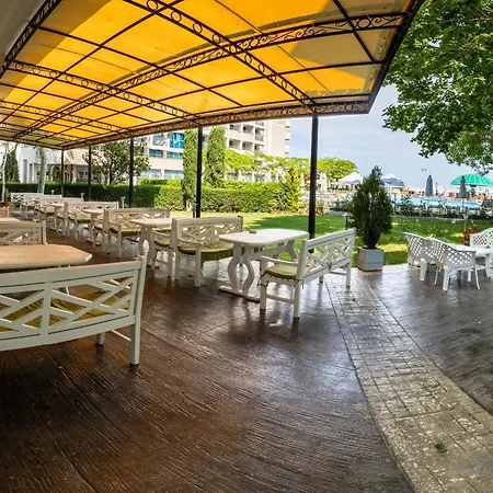 Slavyanski Otel 3*