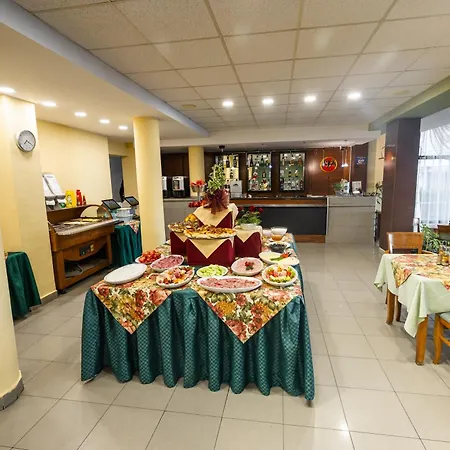 Slavyanski 3* サニービーチ