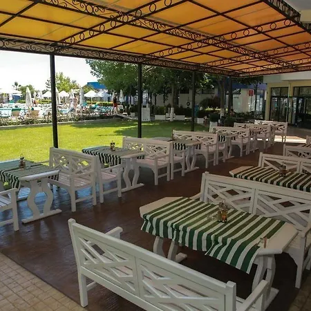 Otel Slavyanski