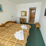 Slavyanski Σάνι Μπιτς