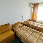 Slavyanski 3* Σάνι Μπιτς