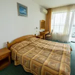 Slavyanski 3* Σάνι Μπιτς