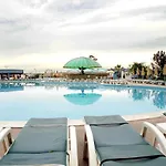 Ξενοδοχείο Slavyanski 3*