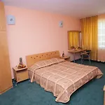 Slavyanski Σάνι Μπιτς