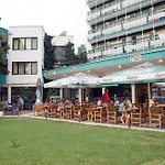 Slavyanski فندق 3*